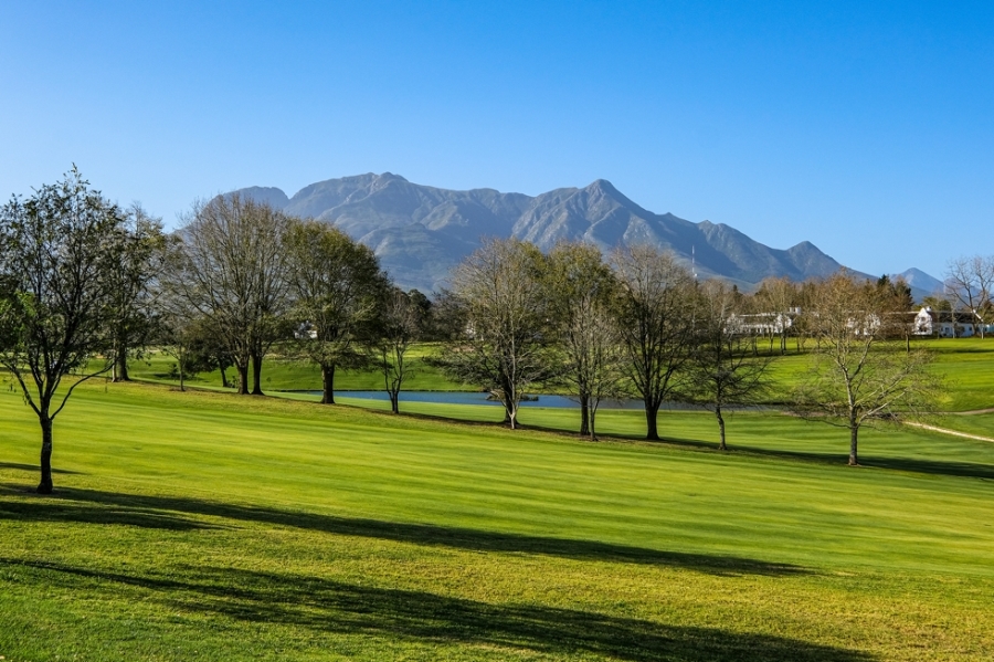 To Let 3 Bedroom Property for Rent in Fancourt Western Cape